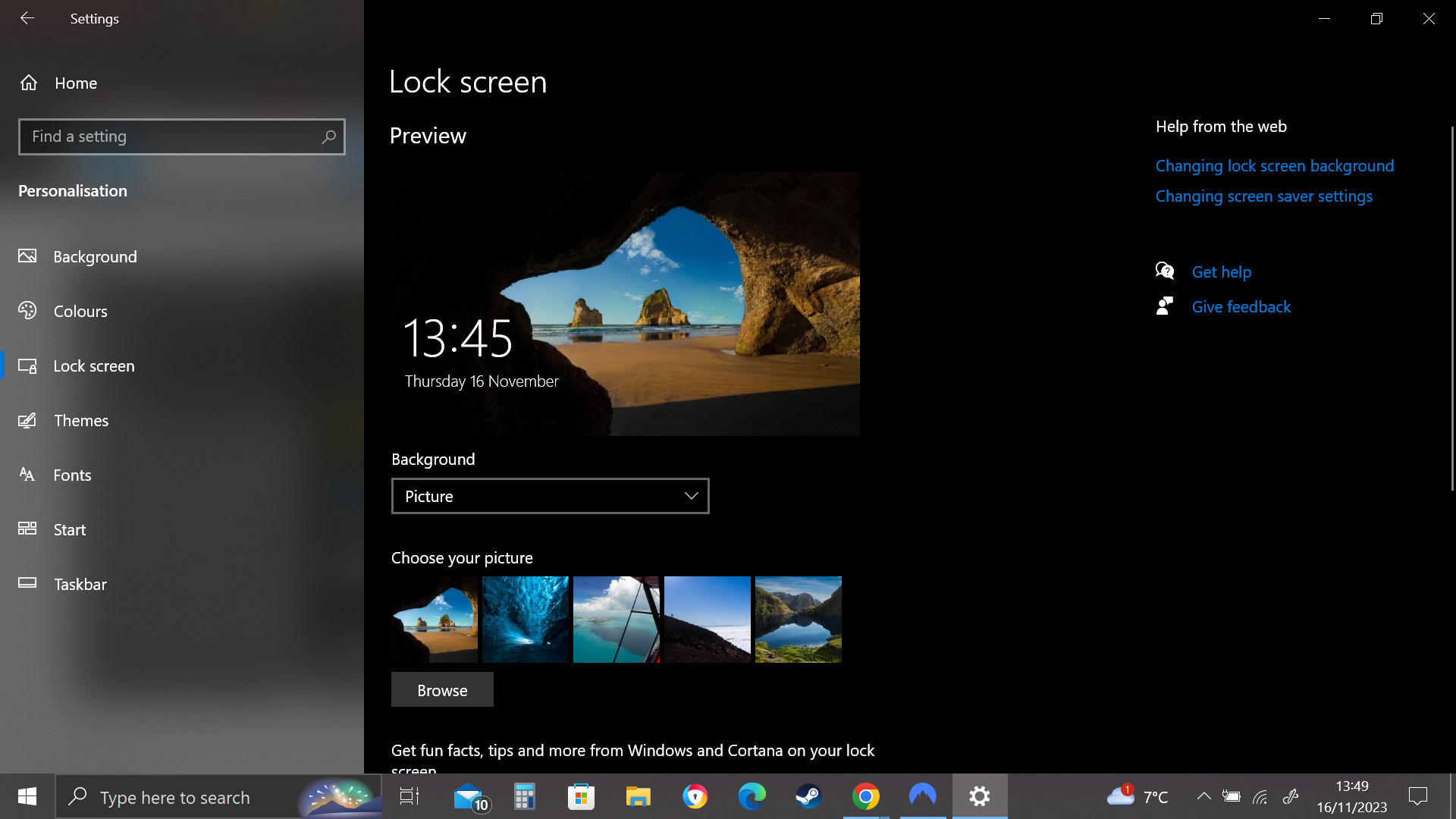How to configure the Lock Screen and Login Screen on Windows 10. - The ...